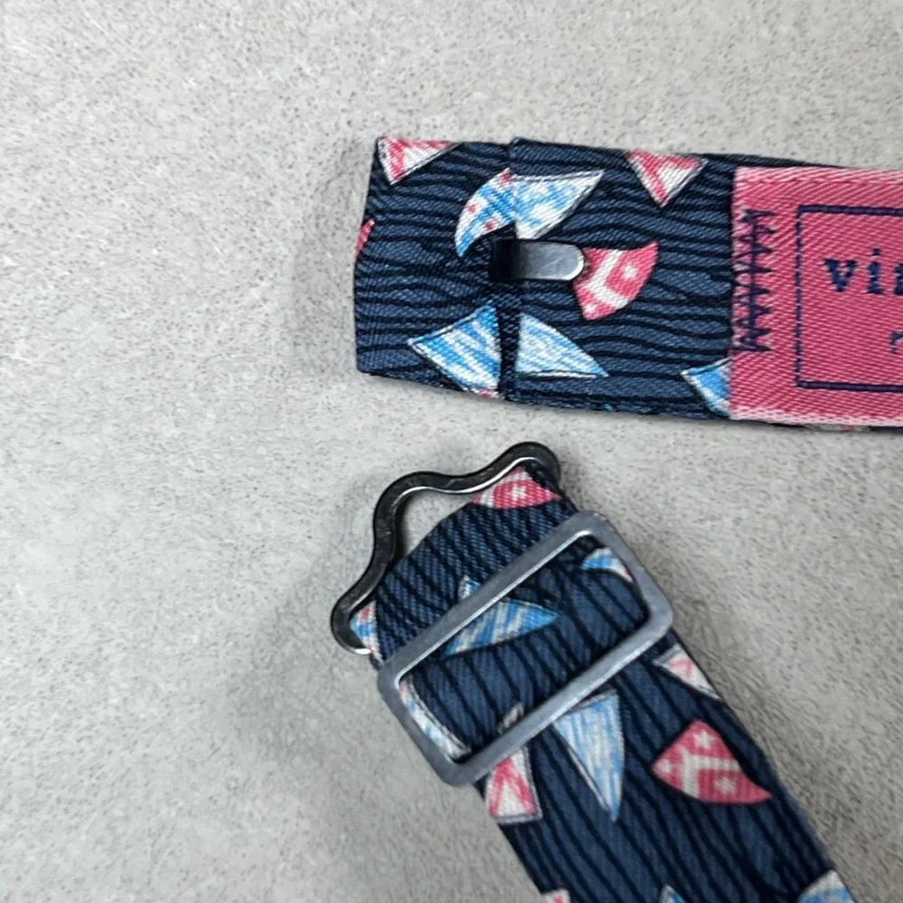 Vineyard Vines boys silk